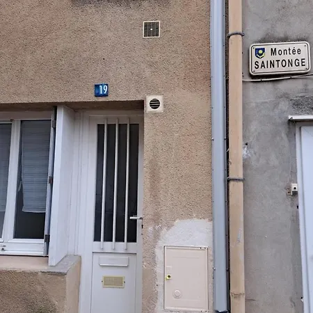 Le Bulotier Apartment Granville